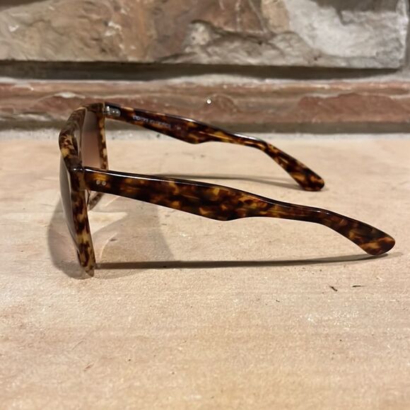 Sanford Hutton Colors in Optics Tortoise Shell Sunglasses - Picture 3 of 5